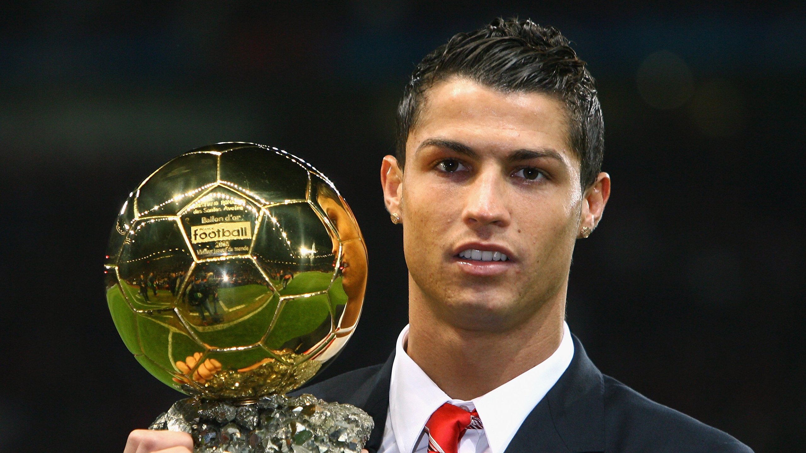 开云电竞-法甲年轻力量：未来巨星展现锋芒！，法甲年轻中场